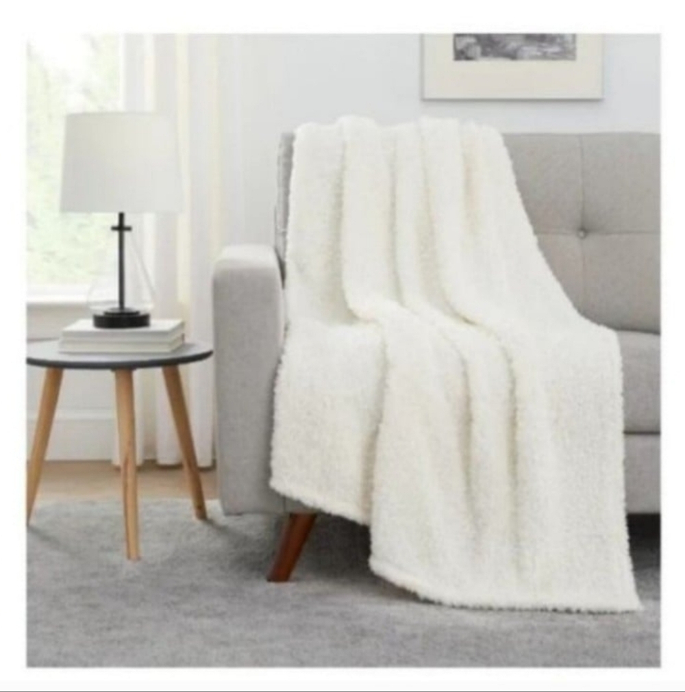 Sherpa Gold Sparkle Cream Ivory Mainstays Plush Sherpa Throw Blanket NWT